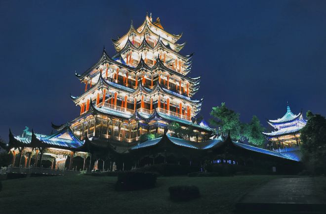 半岛官方体育重庆自驾旅逛攻略五日逛景点+途径有这篇攻略不迷途(图3)